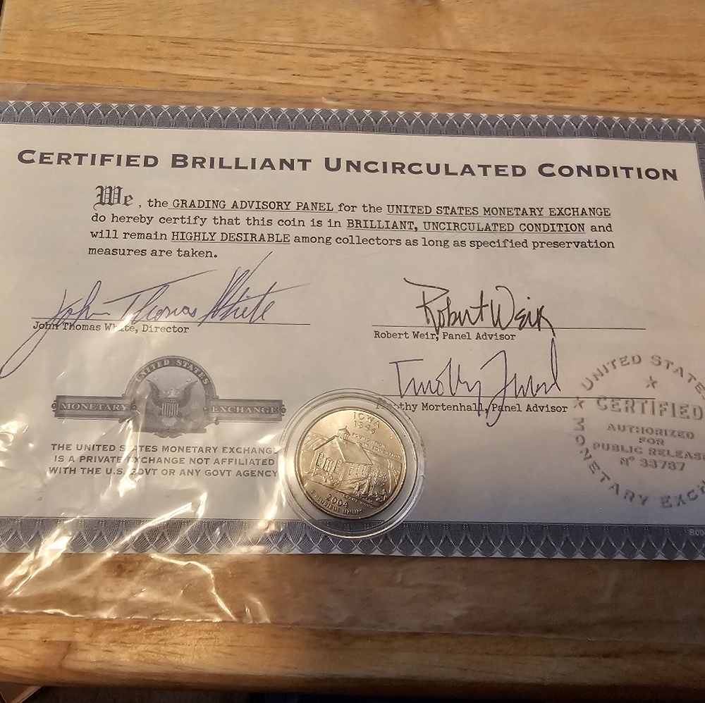 UNC US Mint IOWA State Quarter w COA